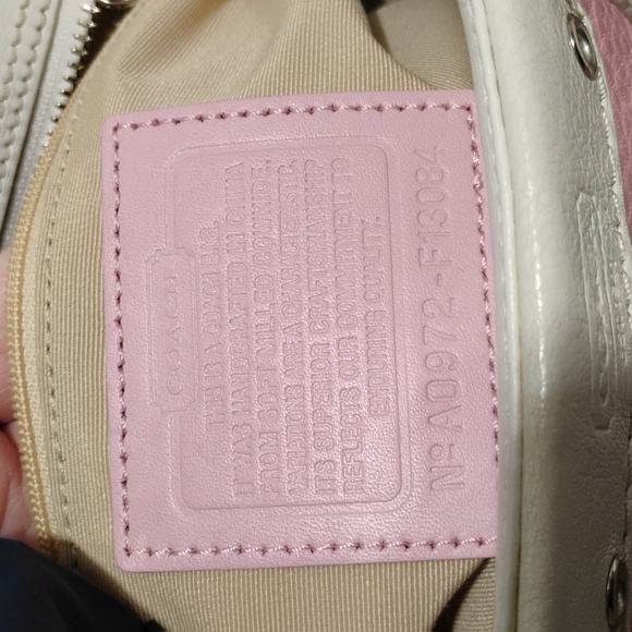 FIRM PRICE! Coach Pink & White Hampton Leather Small/Medium Y2K Satchel Bag - Picture 12 of 13